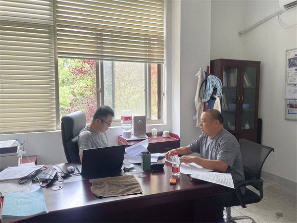 拜访嘉兴市建筑装饰行业协会陈鲁秘书长2.jpg